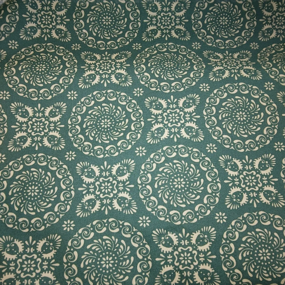 FABRIC Moda Fabrics Rambling Rose 100% cotton Stock # 17791
